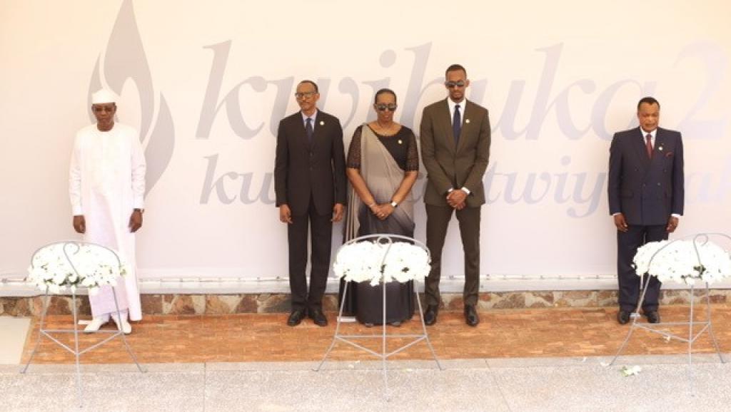 Génocide des Tutsis au Rwanda: la flamme du souvenir rallumée pour 100 jours