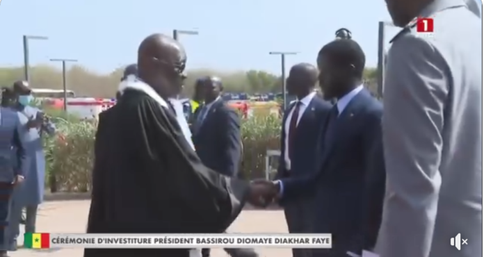 CÉRÉMONIE D'INVESTITURE | Arrivée du Président, Bassirou Diomaye Diakhar FAYE.