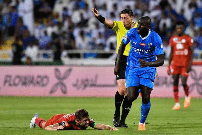 Kalidou Koulibaly défie Manchester City